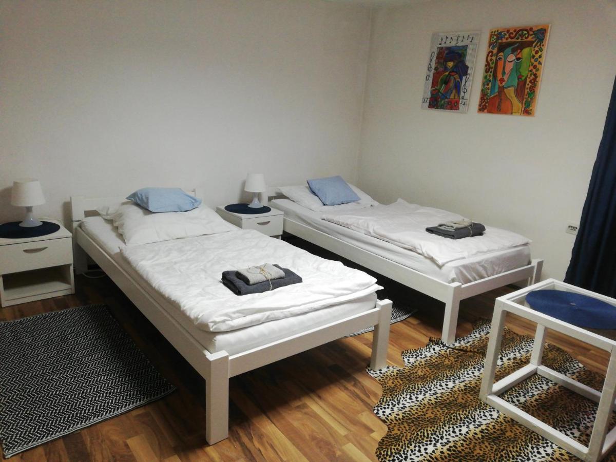 Apartman Romy Pančevo Kamer foto