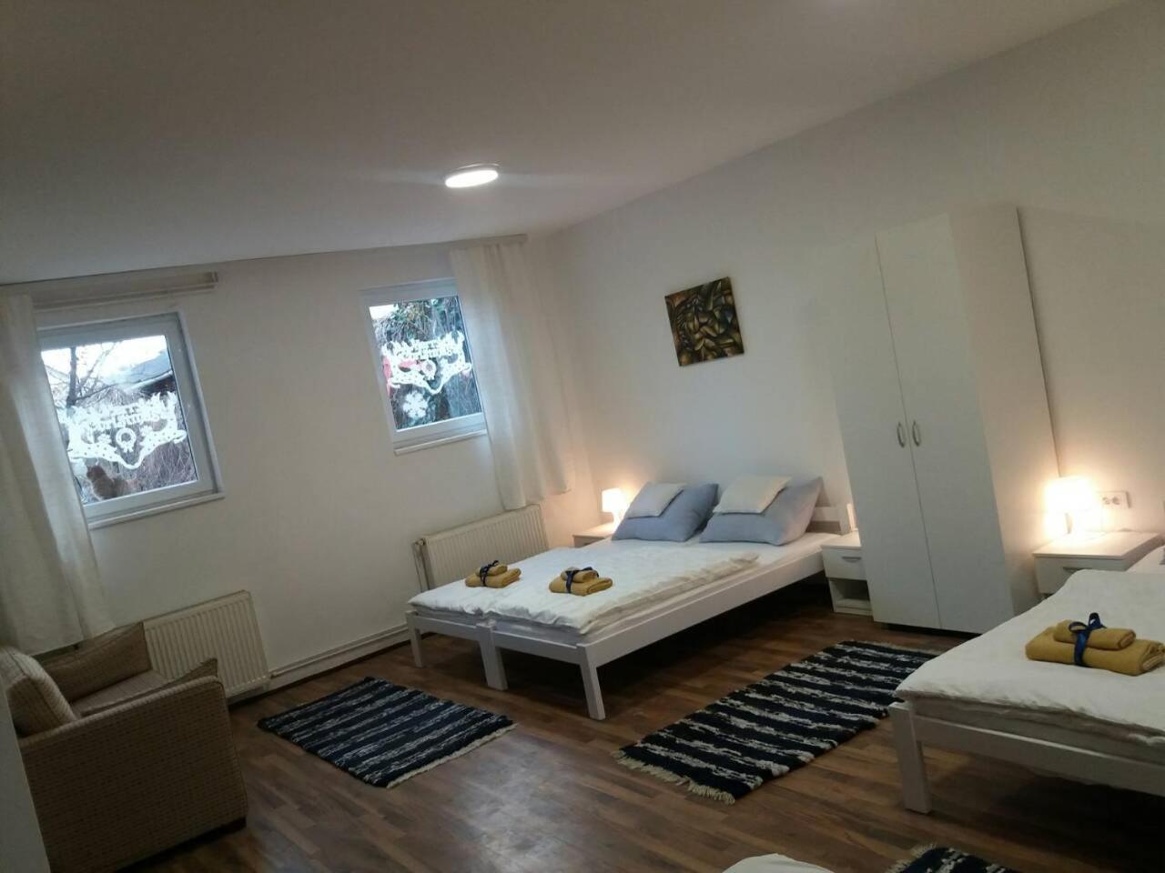 Apartman Romy Pančevo Buitenkant foto